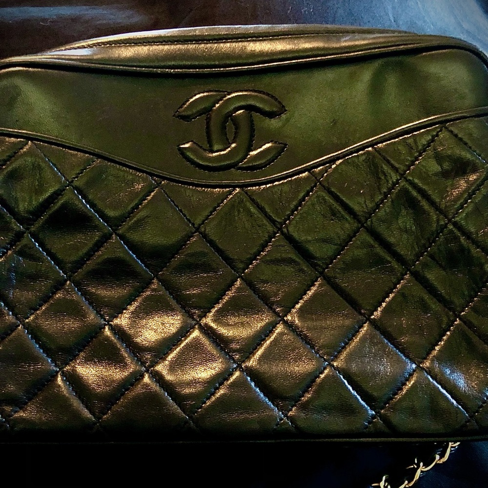 Beautiful Vintage Chanel quilted shoulder bag - Picture 2 of 16
